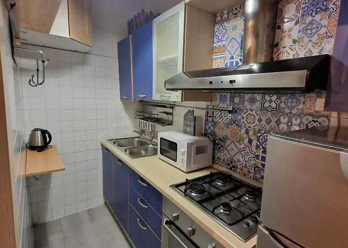 Vacanze Romane Apartment *